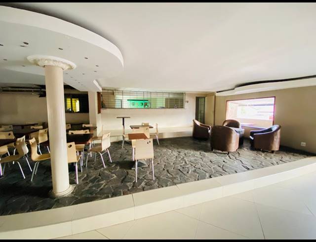 243M² BUSINESS FOR SALE IN KANYAMAZANE